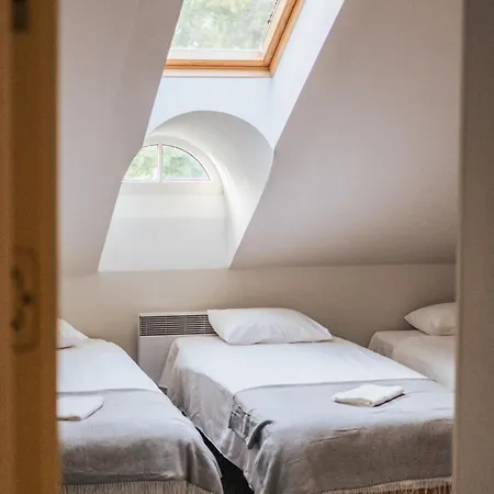 Villa14 - Noisy Party *