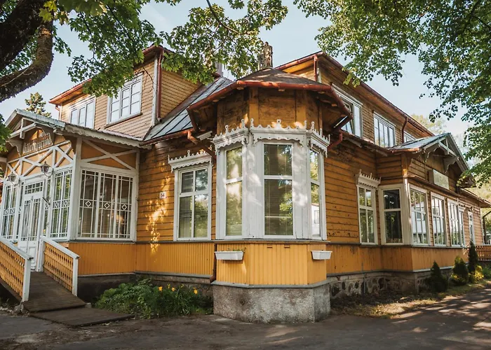 Hostel Villa14 - Noisy Party Parnawa