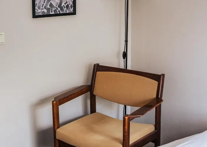 Hostel Villa14 - Noisy Party Parnawa